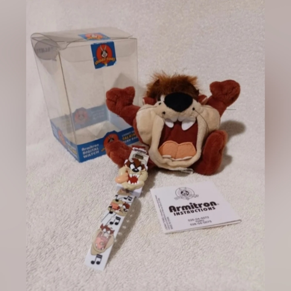 Vintage Looney tunes Armitron musical watch & bean bag plush